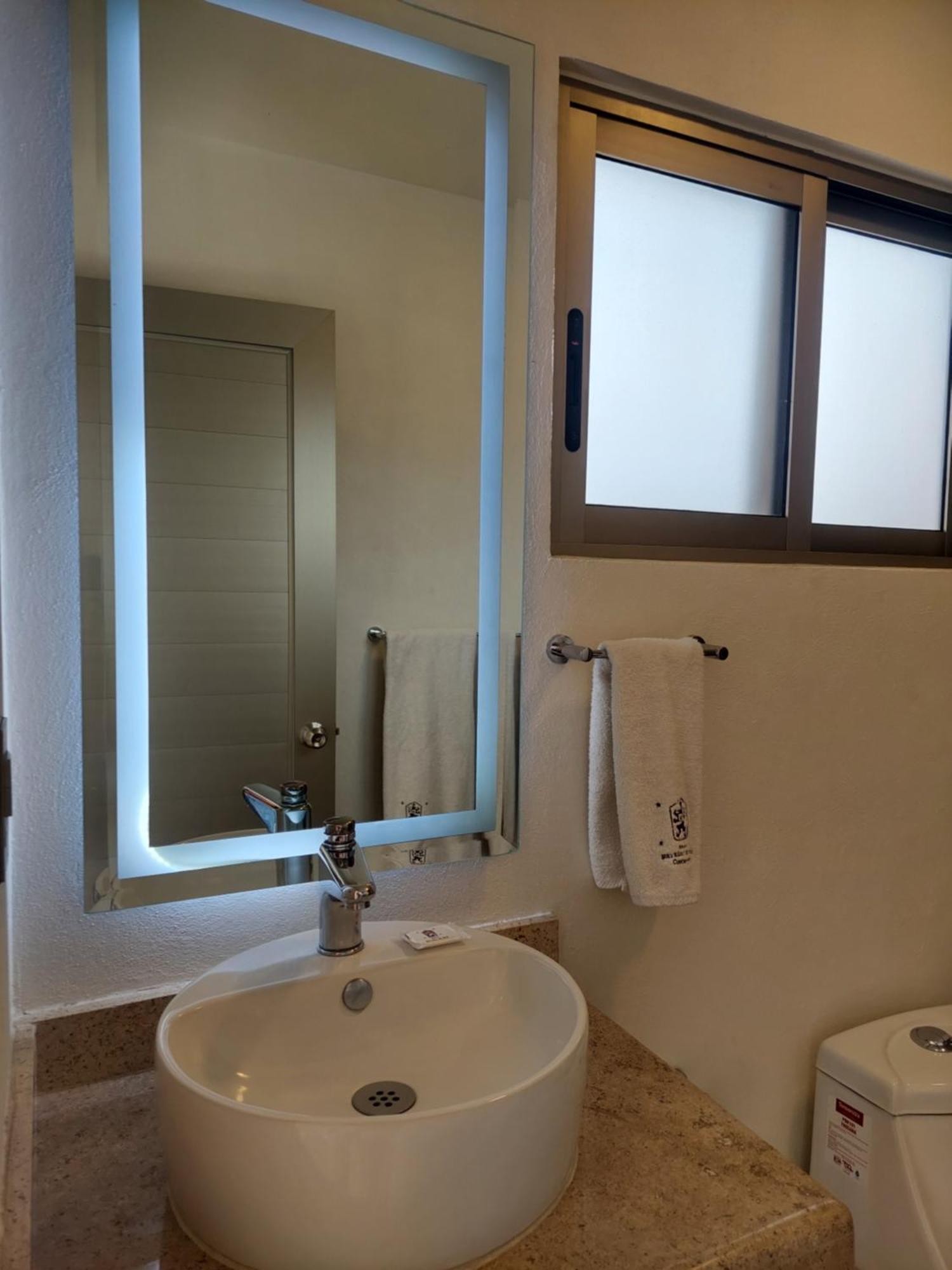Hotel Parador Del Rey Темикско Екстериор снимка